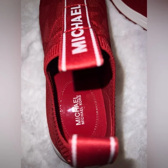 Michael Kors Bodie Slip On 9 - Picture 5 of 9